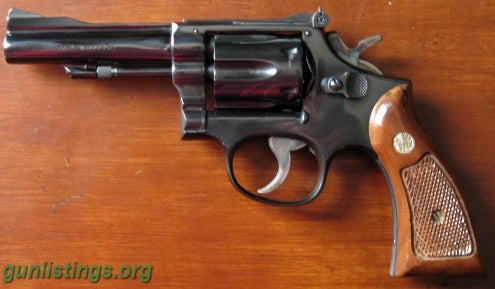 1_pistols_smith__wesson_sw_model_18_.22lr_40783.jpg