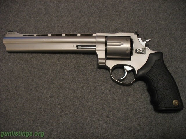 Pistols Taurus .44 Magnum