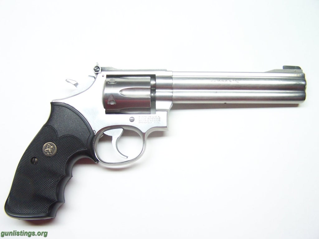 Pistols Smith And Wesson Model 648 In 22 Mag