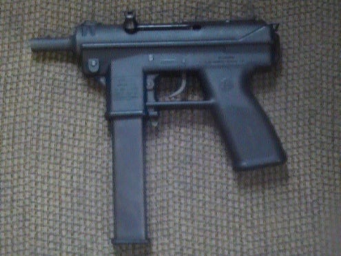 Pistols Tec-9 (AB-10)