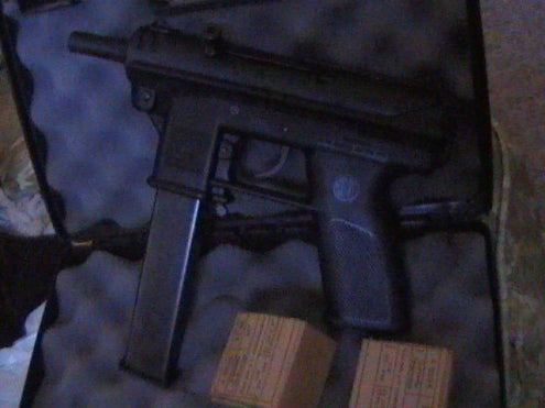 Pistols Tec-9 (AB-10)