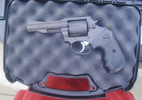 Pistols NIB Armscor M200 .38spl Revolver