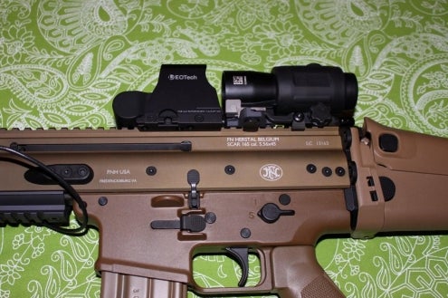 Rifles FN SCAR / EOTech Package