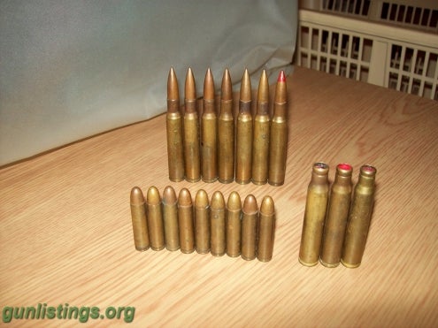 Collectibles WW2 30.06 And .30 Carbine Ammo Small Qty