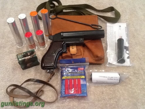 Misc Flare Pistol With Adapters - Complete Package