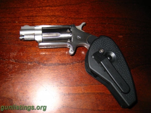 Pistols .22 MAG REVOLVER;DERRINGER;NORTH AMERICAN ARMS