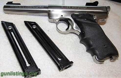 Pistols 1997 -- .22 Cal. RUGER MARK II SS TARGET Pistol ..