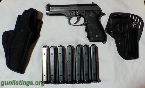 Pistols Beretta 92D Centurion 9mm 7-15 Rnd Clips 2 Holsters