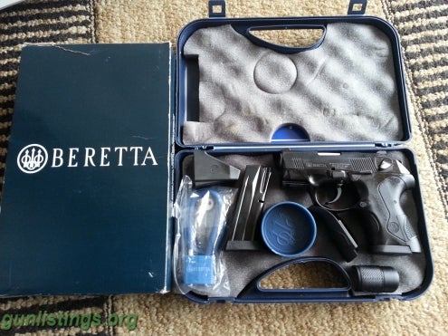 Pistols Beretta Px4 Storm Subcompact