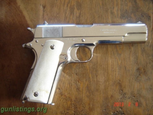 Pistols Colt  M1911~~1913