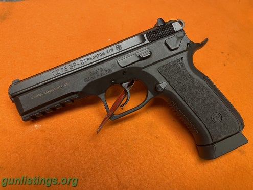 Pistols CZ 75 SP-01 Phantom 9mm
