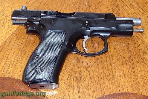 Pistols CZ 75B Compact - 9mmLuger With Night Sights