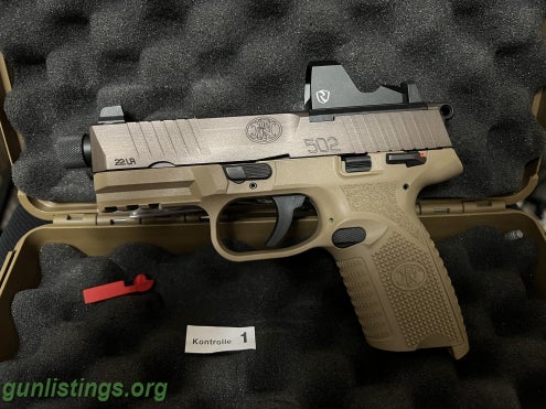 Pistols FN 502 With Red Dot