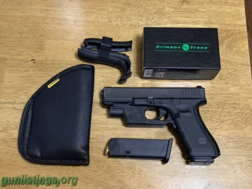 Pistols Glock 17 Gen 4 With N/S & CT Laser