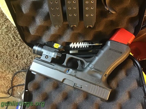 Pistols Glock 17 Gen4 W Light Laser Combo