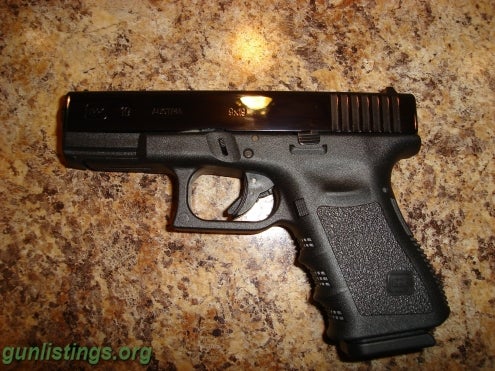 Glock 19 Limited Gold Edition in springfield, Missouri gun classifieds ...