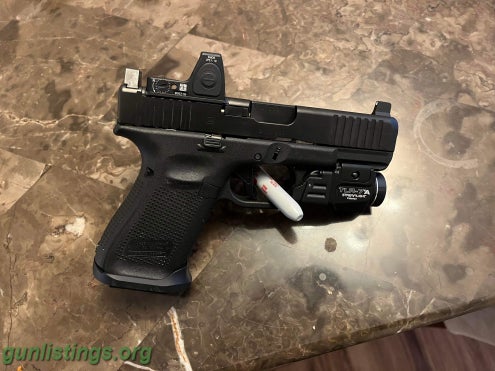 Pistols Glock 19 MOS With Holosun 508t