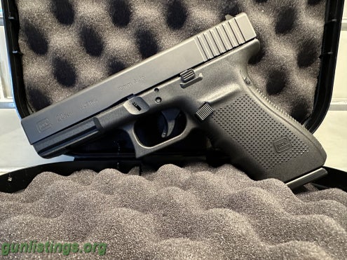 Pistols Glock 20 10mm