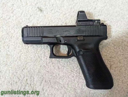 Pistols Glock 45 MOS  W/  TTI Grandmaster Connector Carry Kit