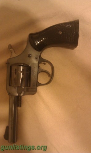 Pistols H&R .22 Revolver