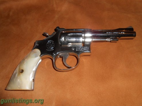 Pistols Smith & Wesson 38 Special