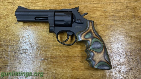 Pistols Model 66 Taurus 357 38 Revolver Hogue Wood Grip
