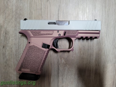 Pistols Pink G19 Build