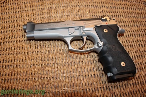 Pistols RARE - Beretta 92fs Brigadier INOX 9mm