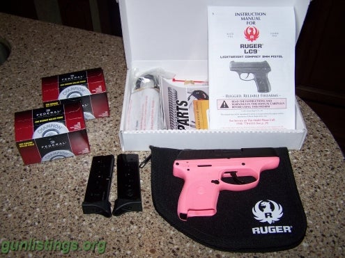 Pistols Ruger LC9 9mm(pink) W/ammo