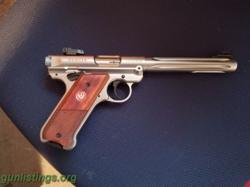 Pistols Ruger Mk4 Hunter SS