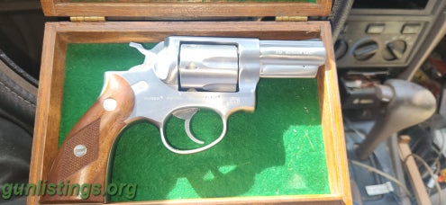 Pistols Ruger Police Service 6