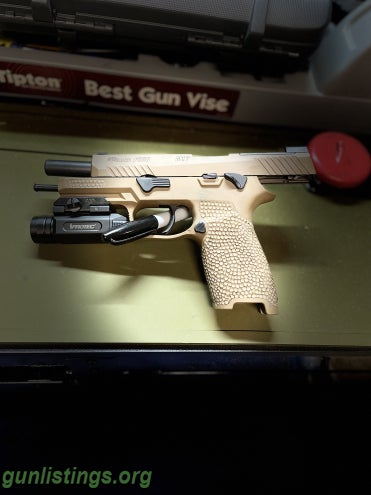 Sig M17 With Light and Leg Holster in mansfield, Ohio gun classifieds