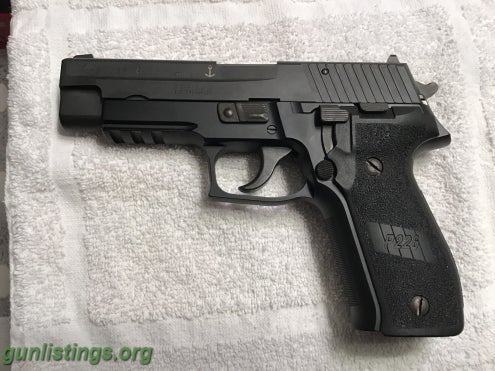 Sig Sauer Navy rare 1st generation 226 in tampa bay area, Florida gun ...