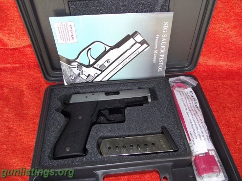 Pistols Sig Sauer P220