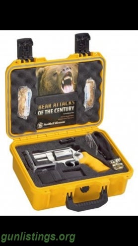 Pistols Smith & Wesson 460 NS Bear Survival Kit