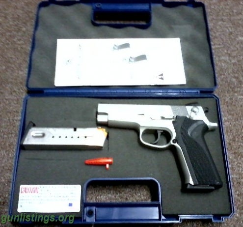 Pistols Smith & Wesson 910S 9mm NEW