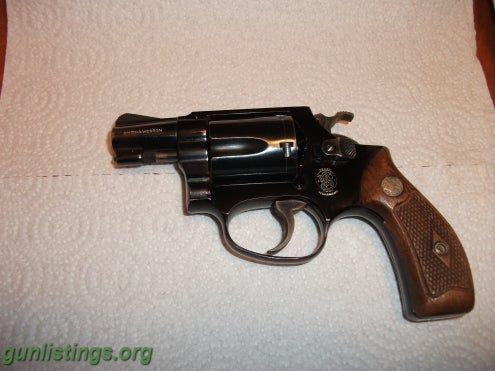 Pistols Smith & Wesson Airweight 38 SPL