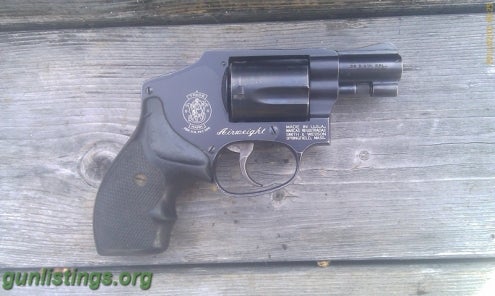 Pistols Smith And Wesson 442 Airweight .38 Special