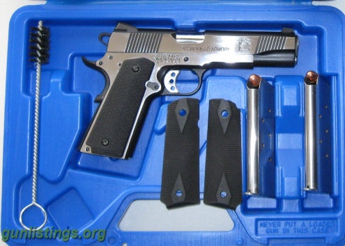 Pistols Springfield Armory 1911