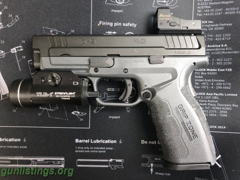 Pistols Springfield XD Mod.2 4