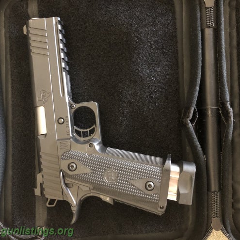 Pistols STI Tactical 5.0