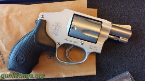 Pistols S&W 642 Airweight .38 Spl + P