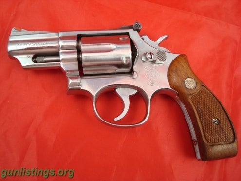 Pistols S&W Model 66 Snub Nose 2 1/2