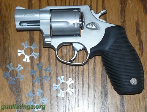 Pistols Taurus 405 Revolver 40 S&W