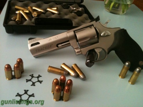 Pistols Taurus Tracker 45 Colt/45 ACP