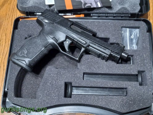 Pistols Taurus TX22 Competion