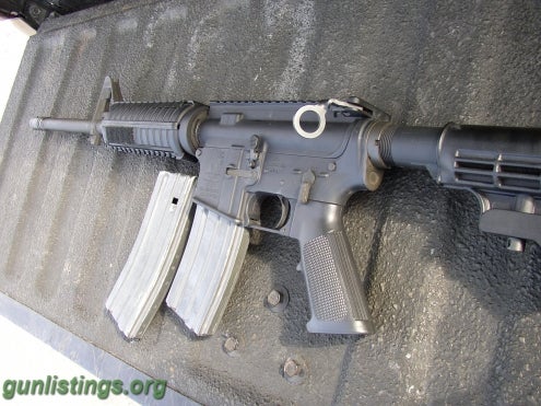 Rifles AR15 Bushmaster 5.56 Flat Top