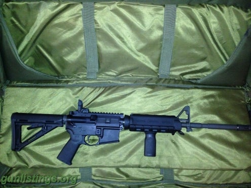 Rifles Colt M4