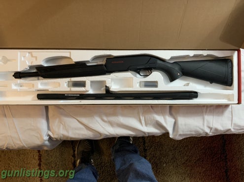 Shotguns SXP 20 Gauge Black Shadow Winchester Pump