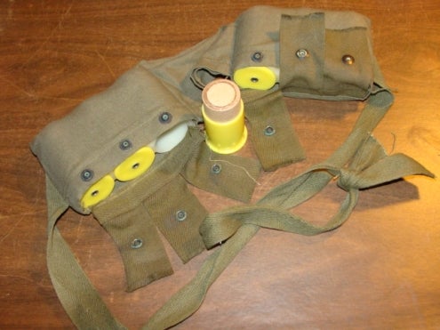 Misc 37mm Bird Bombs With Bandolier